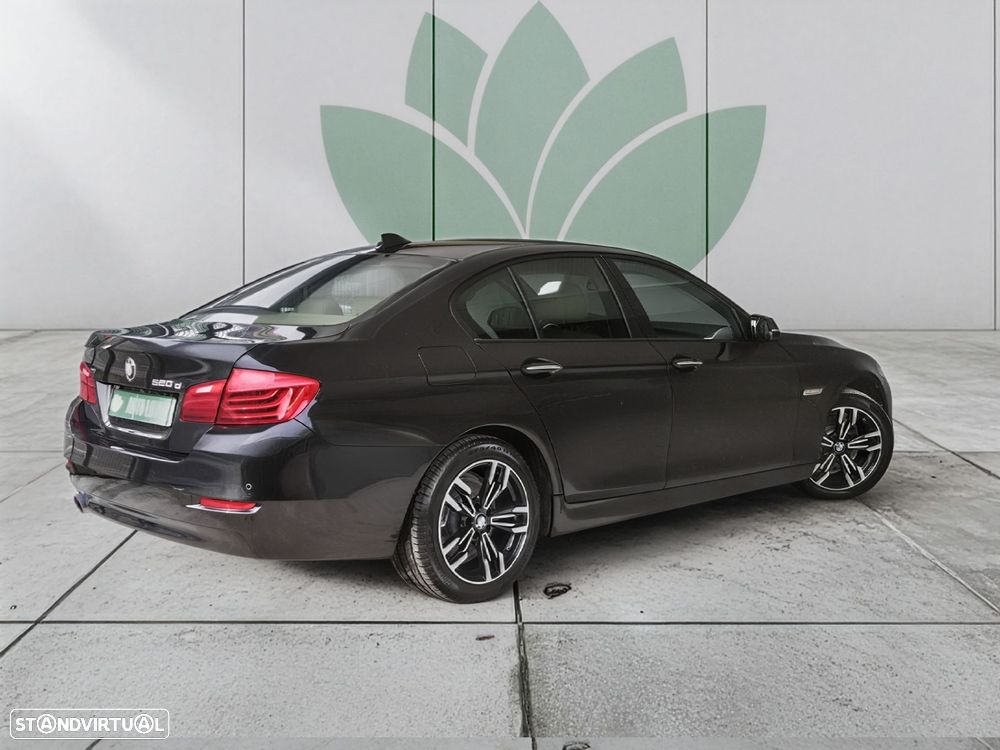 BMW 520 d Line Sport - 4