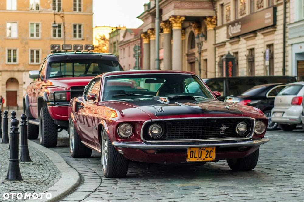 Ford Mustang - 3