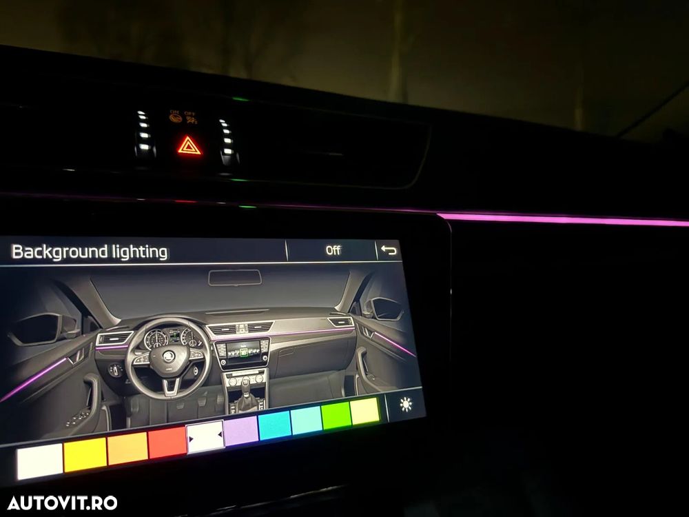 Skoda Superb 2.0 TDI 4X4 DSG Laurin & Klement - 39