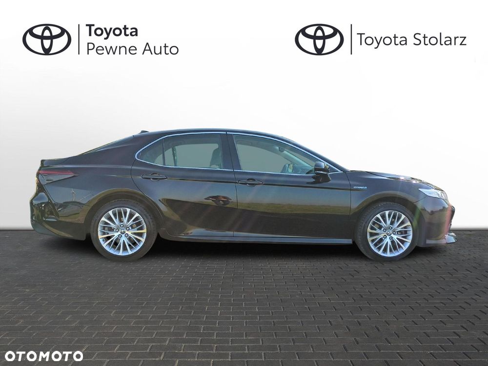 Toyota Camry 2.5 Hybrid Executive CVT - 6