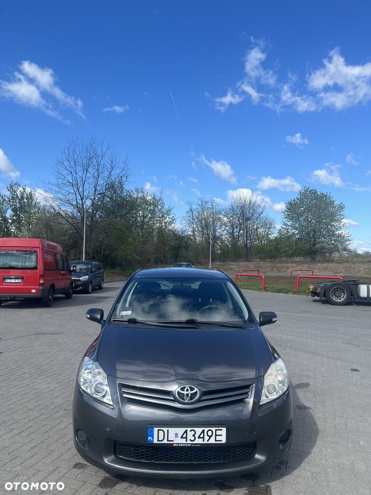 Toyota Auris 1.4 D-4D Terra - 7