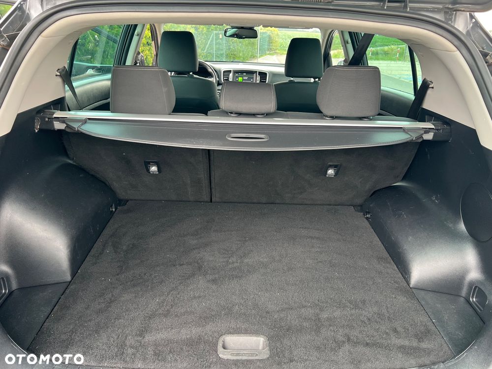 Kia Sportage 1.6 GDI 2WD Attract - 12