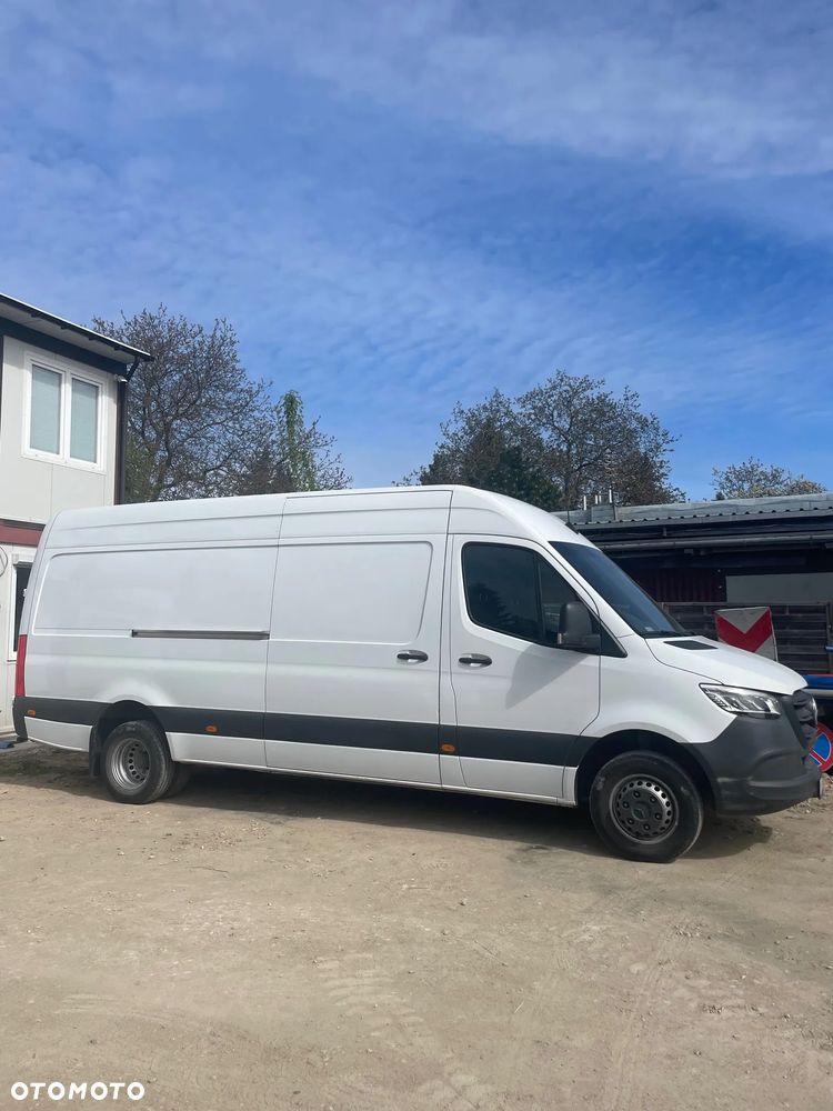 Mercedes-Benz Sprinter 907.223 - 2