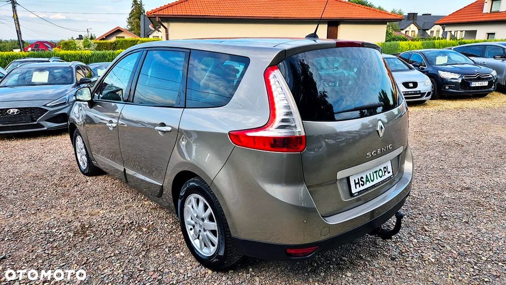 Renault Grand Scenic 2.0 16V 140 CVT Bose Edition - 15