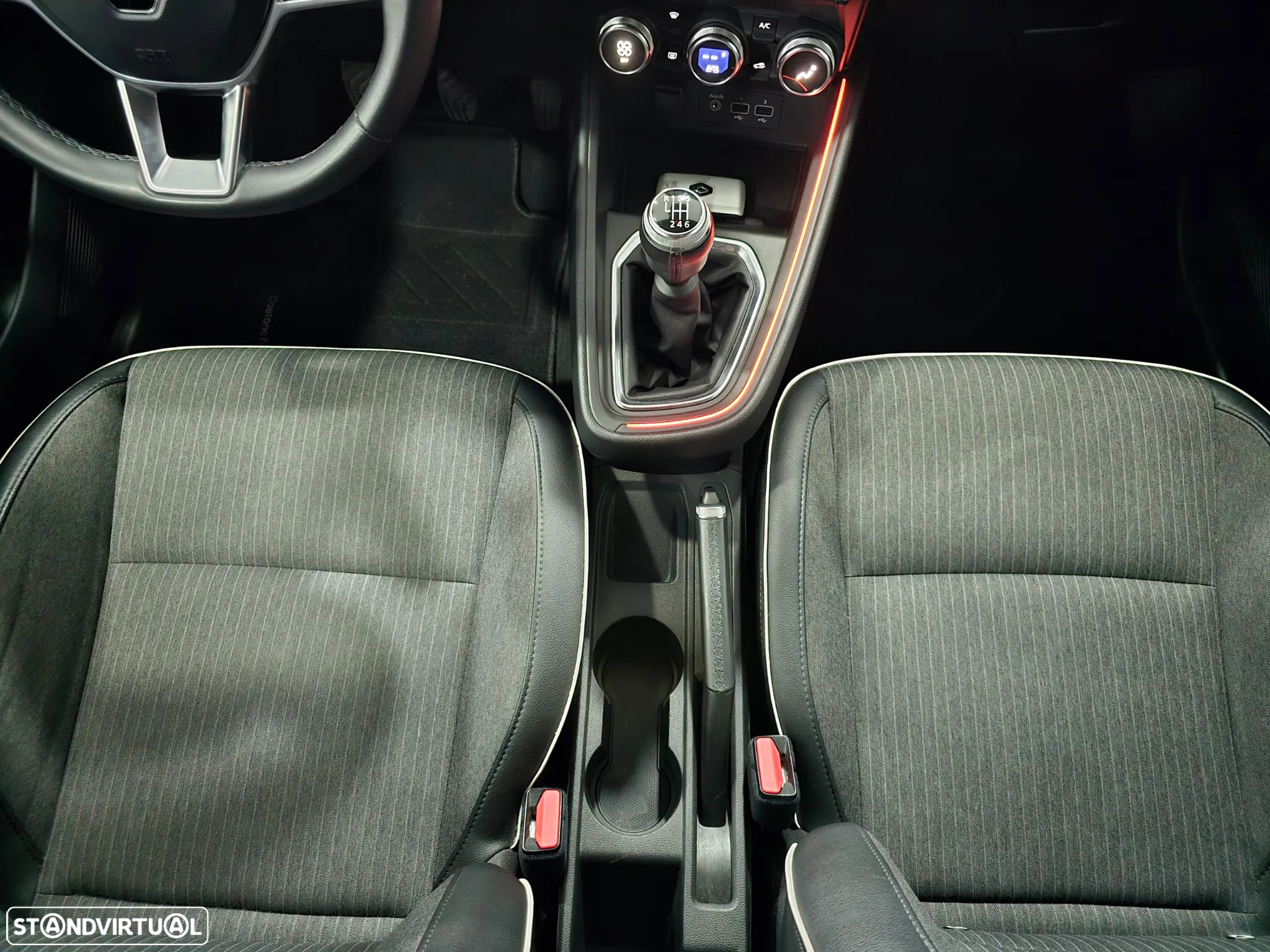Renault Clio 1.0 TCe Intens - 18