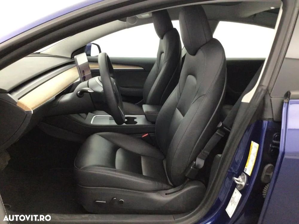Tesla Model 3 Langstreckenbatterie Allradantrieb Dual Motor - 20