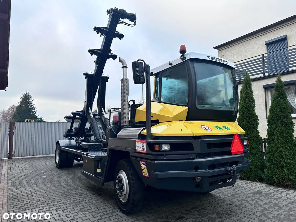 Terberg TT182 Hakowiec - 23