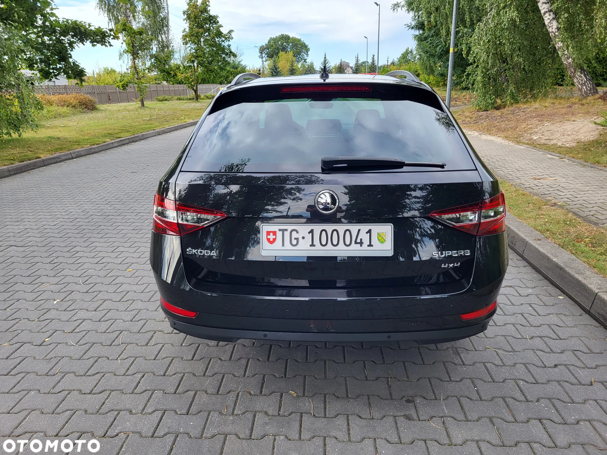 Skoda Superb 2.0 TDI 4x4 DSG Ambition - 5