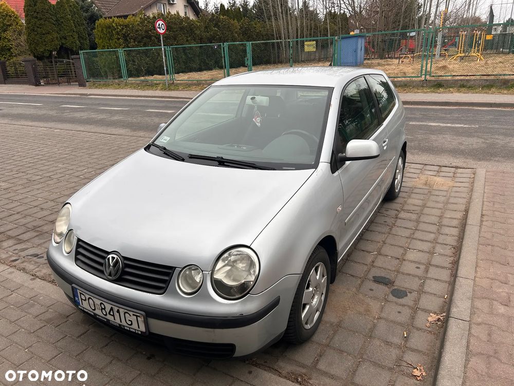 Volkswagen Polo - 1