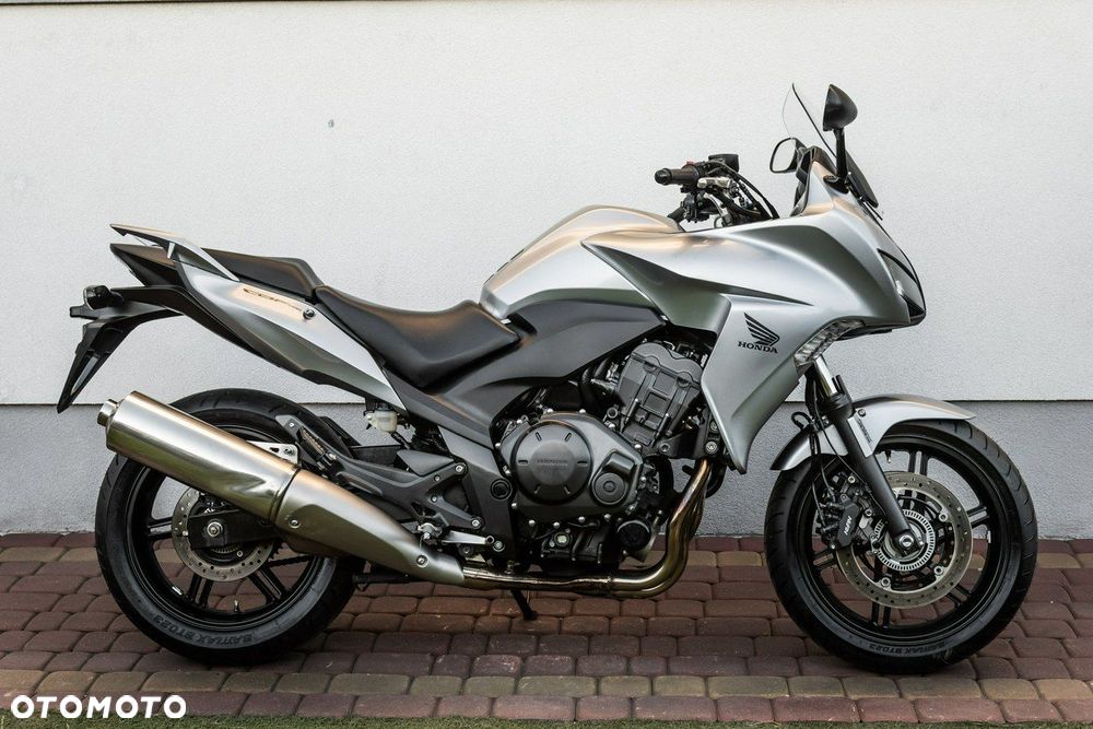 Honda CBF - 2
