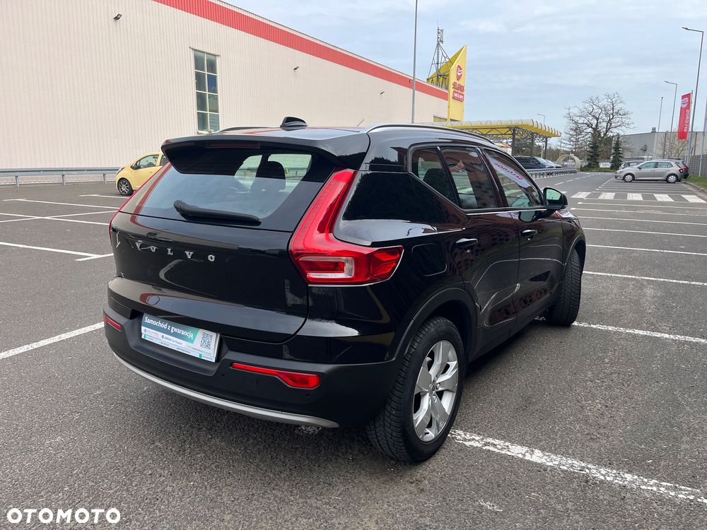 Volvo XC 40 D3 AWD Momentum Pro - 11