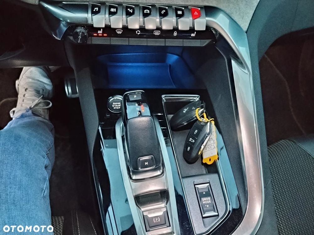 Peugeot 3008 BlueHDi 130 Stop & Start EAT8 GT Pack - 19