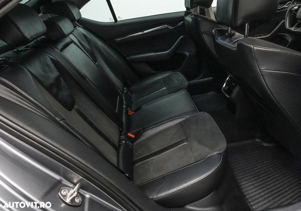 Skoda Octavia 2.0 TDI DSG 4X4 Style - 16