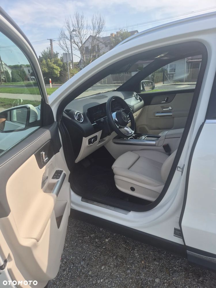 Mercedes-Benz GLA 250 4Matic 8G-DCT Style - 6