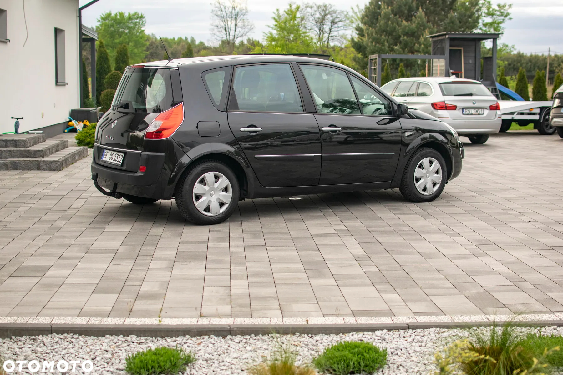 Renault Scenic - 16