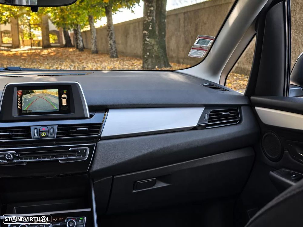 BMW 218 Active Tourer d Line Sport Auto - 21