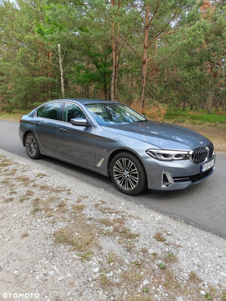 BMW Seria 5 530e Luxury Line - 1