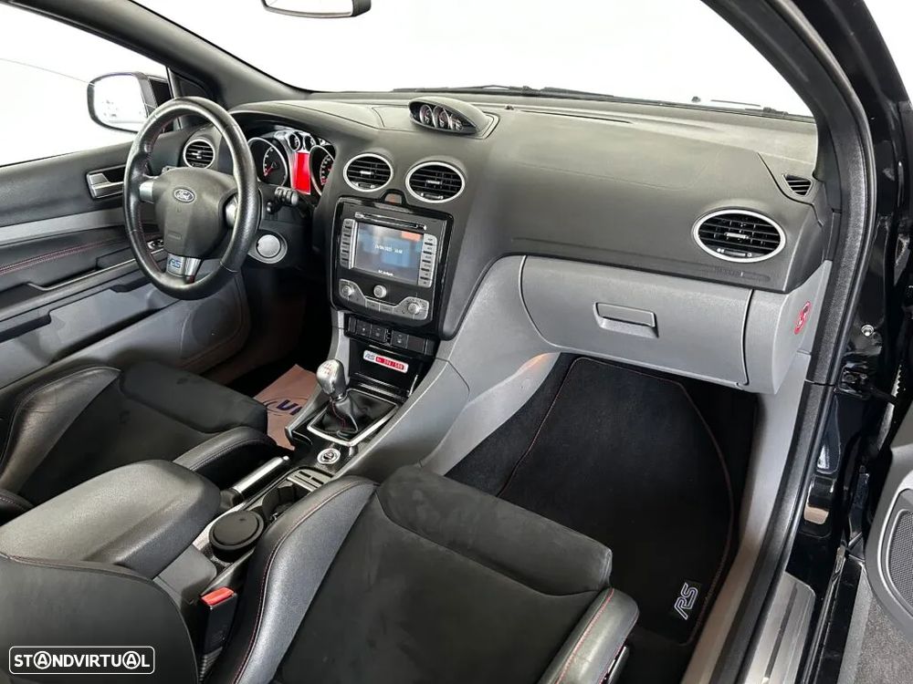 Ford Focus - 9