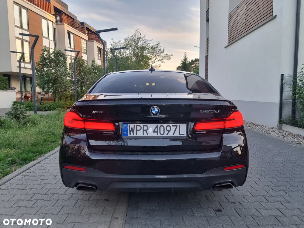 BMW Seria 5 520d xDrive MHEV M Sport sport - 31