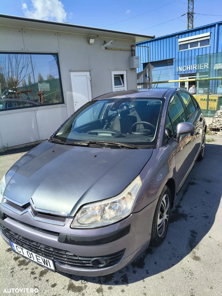 Citroën C4 1.4i 16V SX - 1