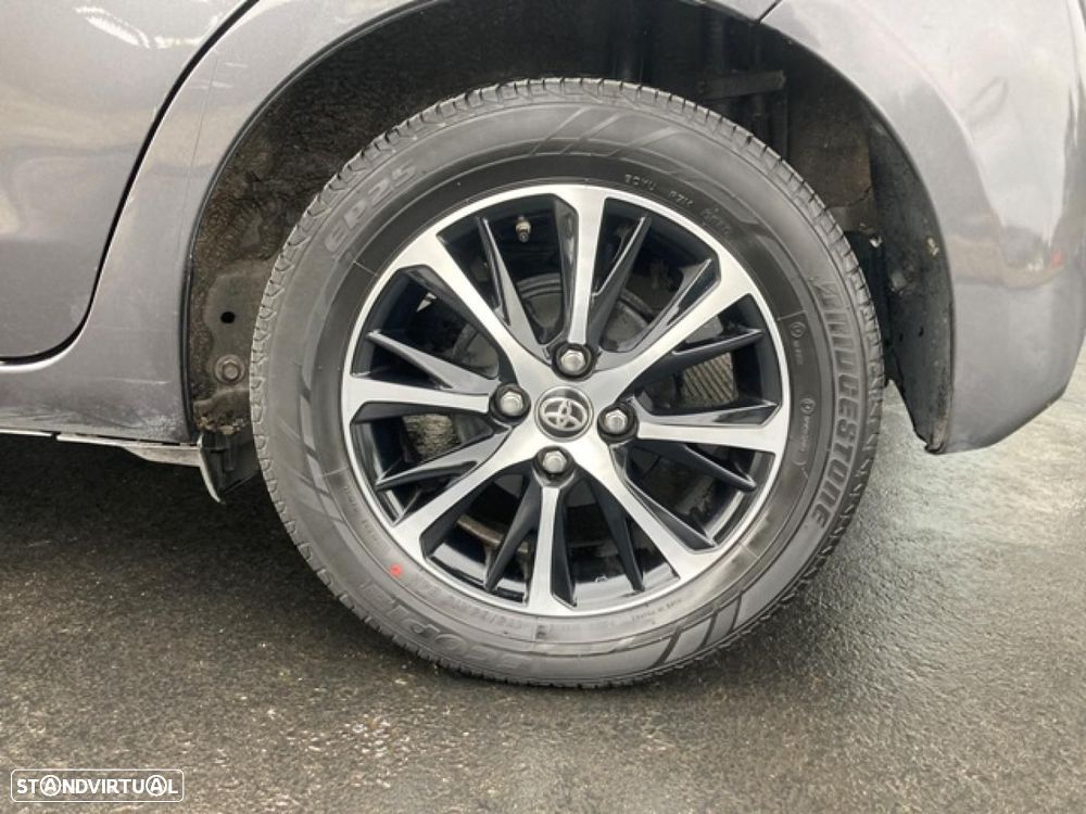 Toyota Yaris 1.0 VVT-i Exclusive - 10