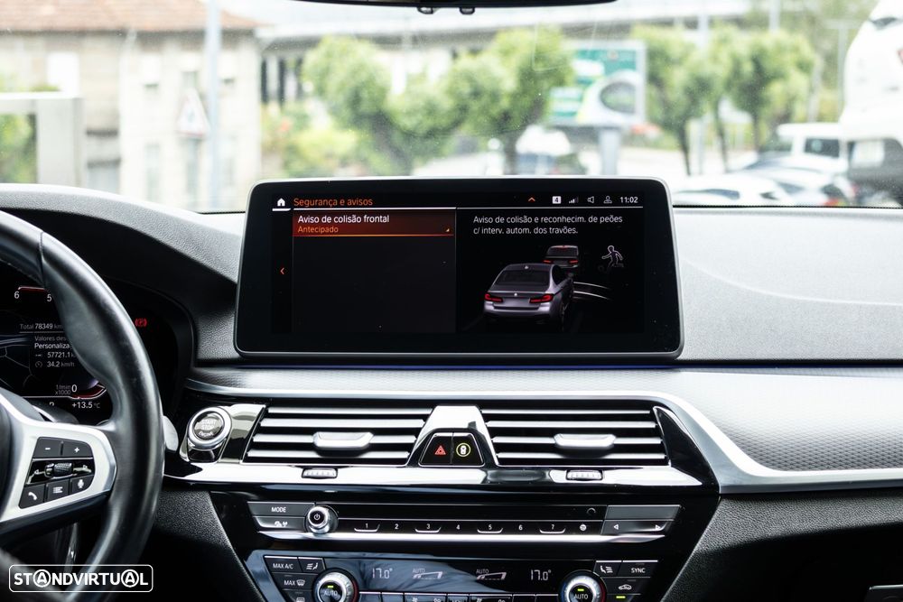 BMW 530 d Pack M Auto - 41