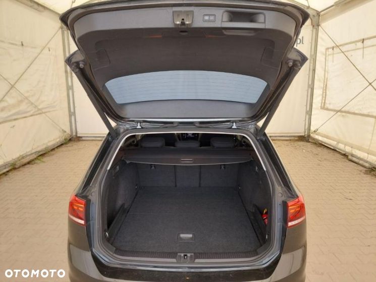 Volkswagen Passat 2.0 TDI Business DSG - 2