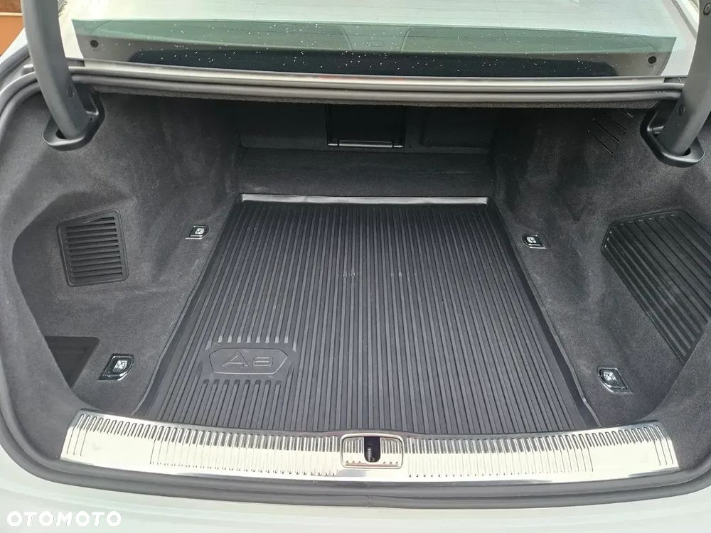 Audi A8 50 TDI mHEV Quattro Tiptr - 16