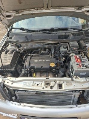Opel Astra - 10