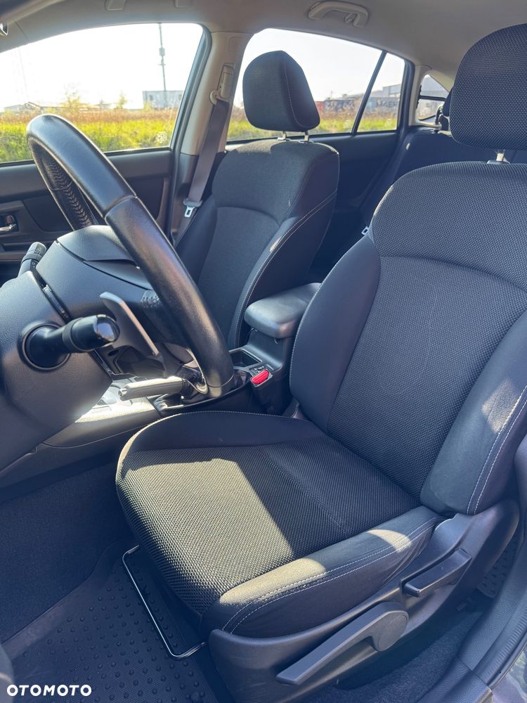 Subaru XV 2.0i Comfort CVT - 27