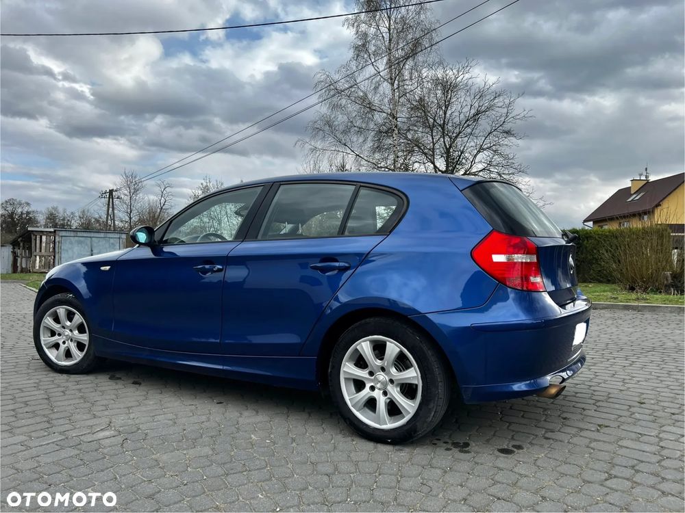 BMW Seria 1 118d - 11