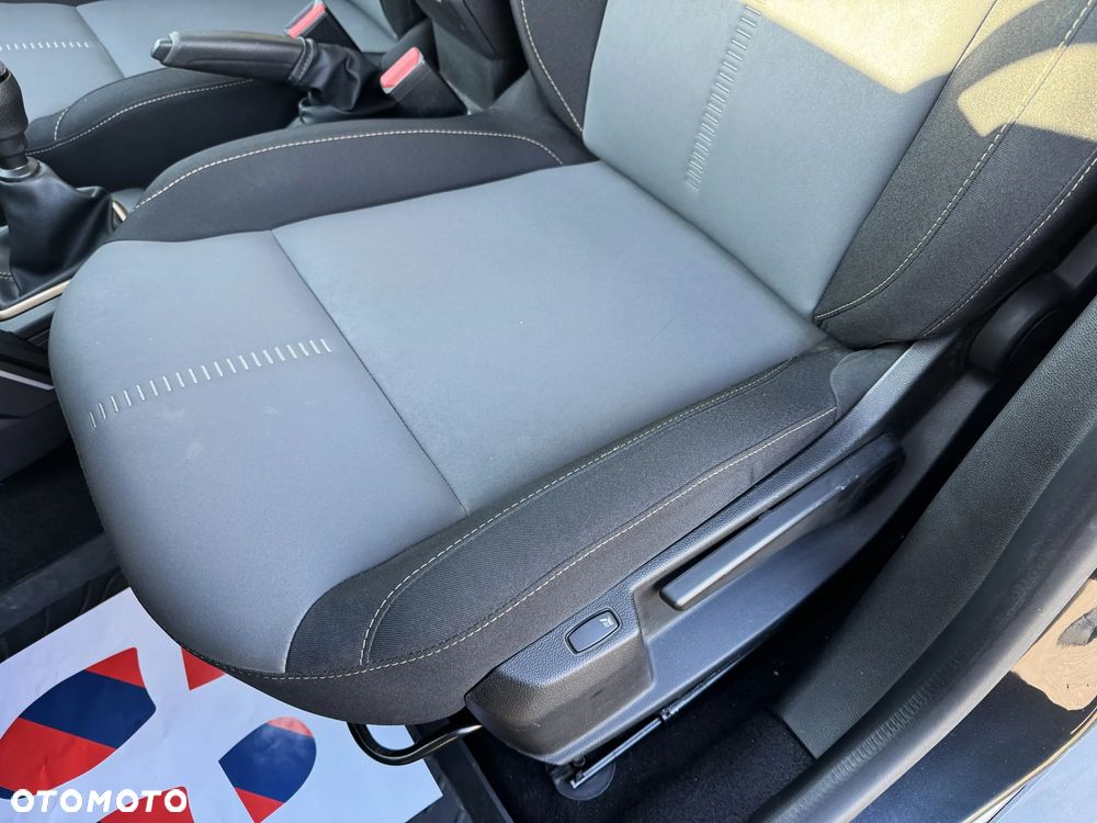 Dacia Duster 1.3 TCe SL Extreme - 33