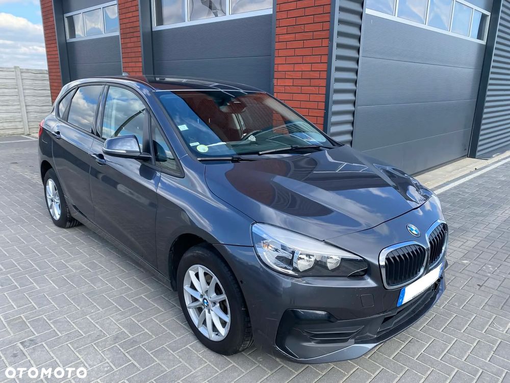 BMW Seria 2 216d - 4