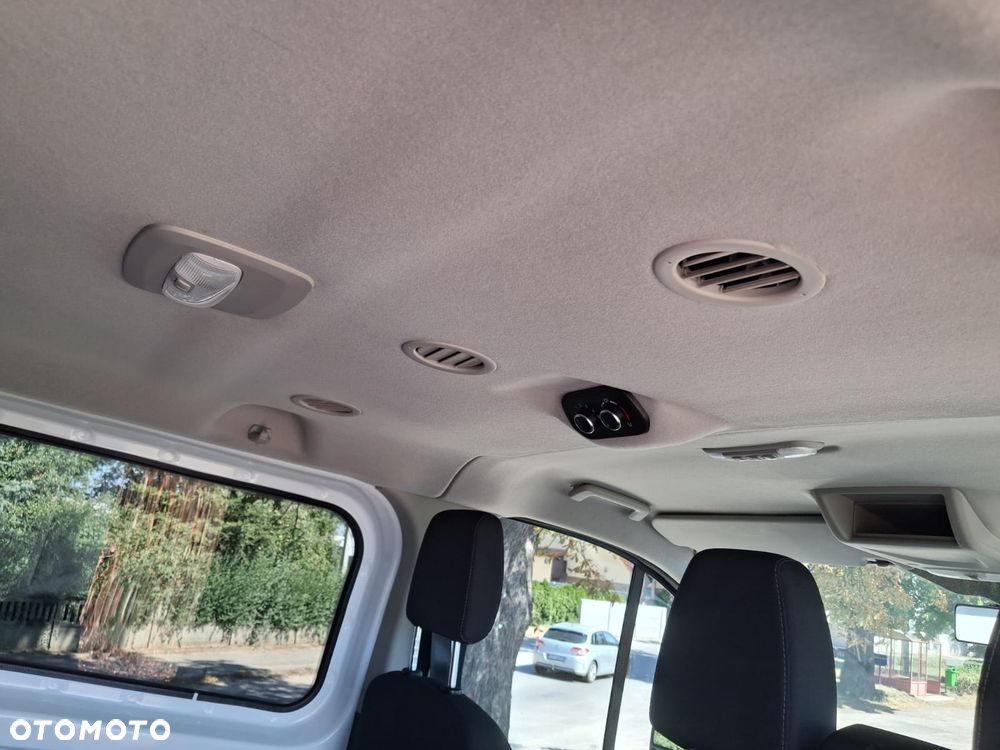 Ford Transit Custom - 11