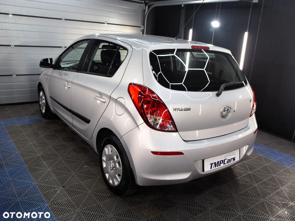 Hyundai i20 1.25 Comfort - 24