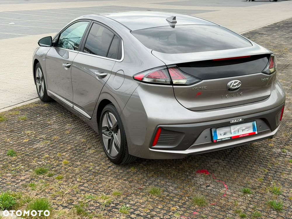 Hyundai IONIQ Hybrid Premium - 3