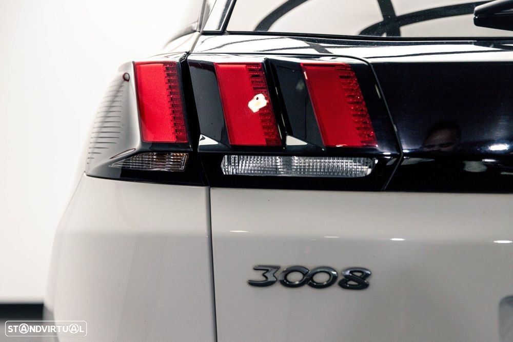 Peugeot 3008 1.5 BlueHDi Crossway EAT8 - 10