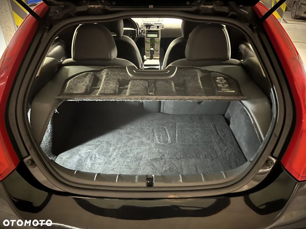 Volvo C30 1.6D - 21
