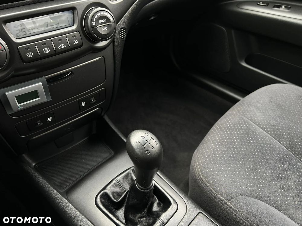 Kia Magentis 2.0 Platinium - 26