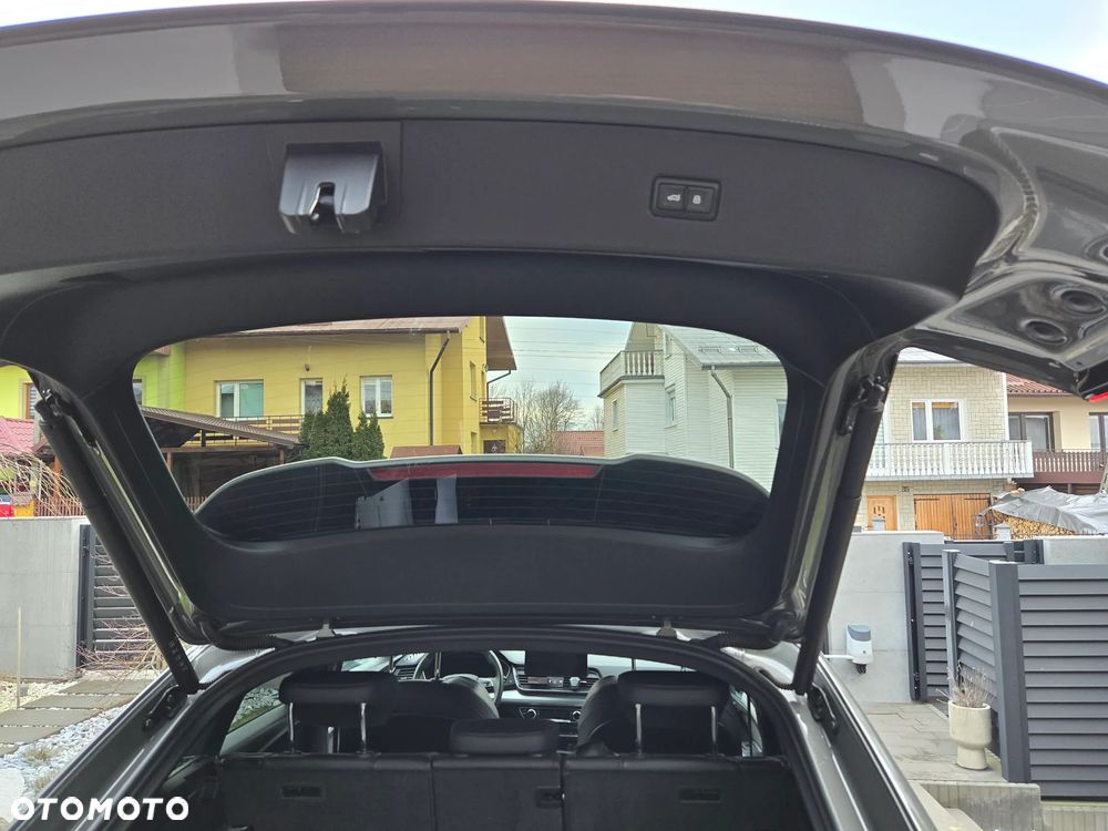 Audi Q5 Sportback - 29