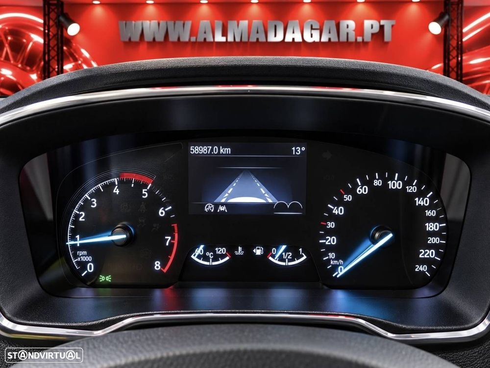Ford Focus 1.0 EcoBoost ST-Line - 28