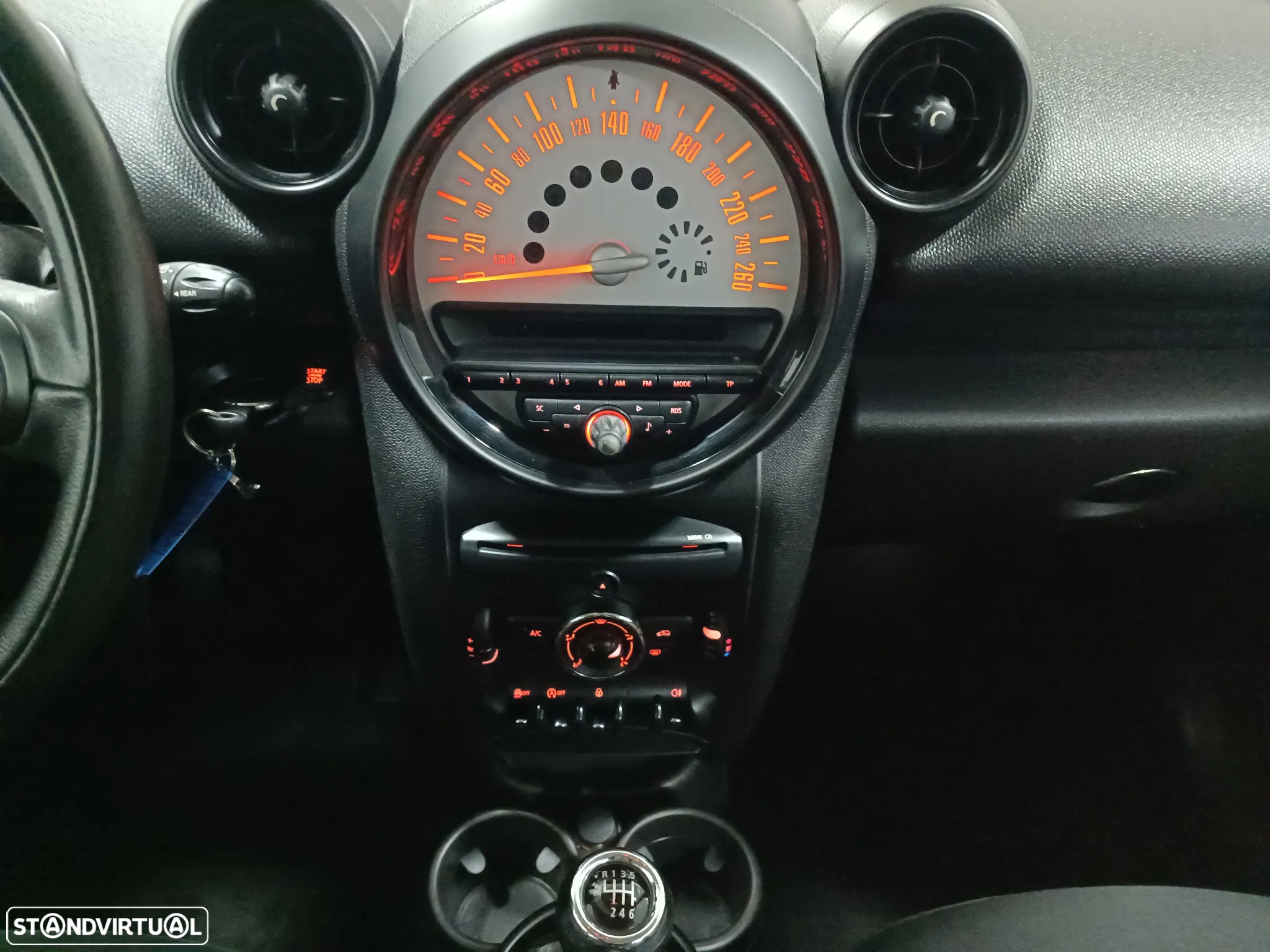 MINI Countryman One D - 18