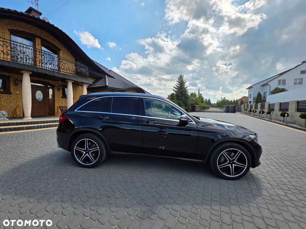 Mercedes-Benz GLC - 4