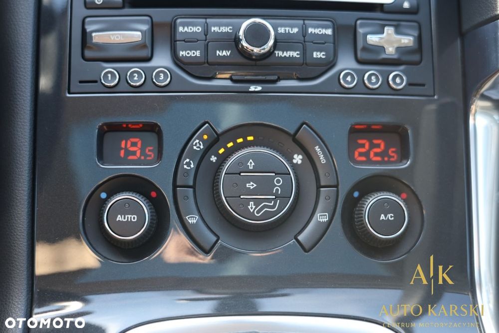 Peugeot 3008 - 24