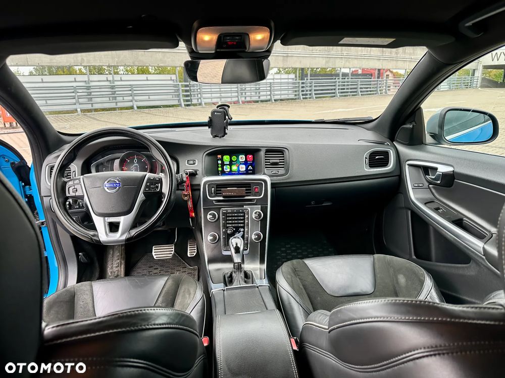 Volvo V60 - 11