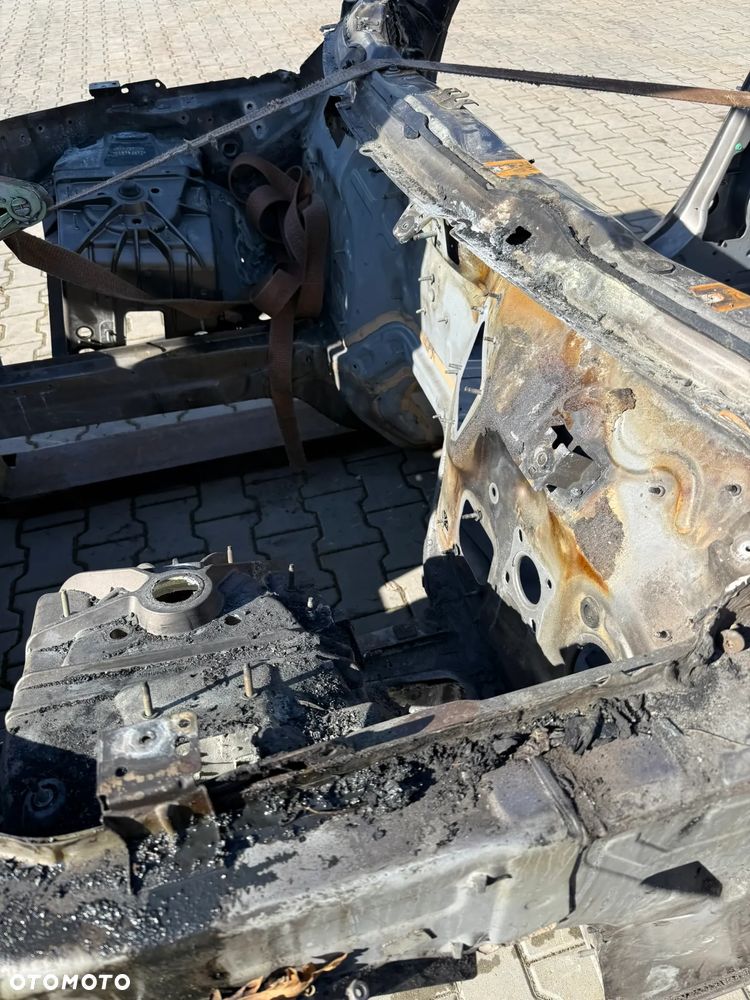 Alfa Romeo Stelvio 2.2 16V AT8 - 5