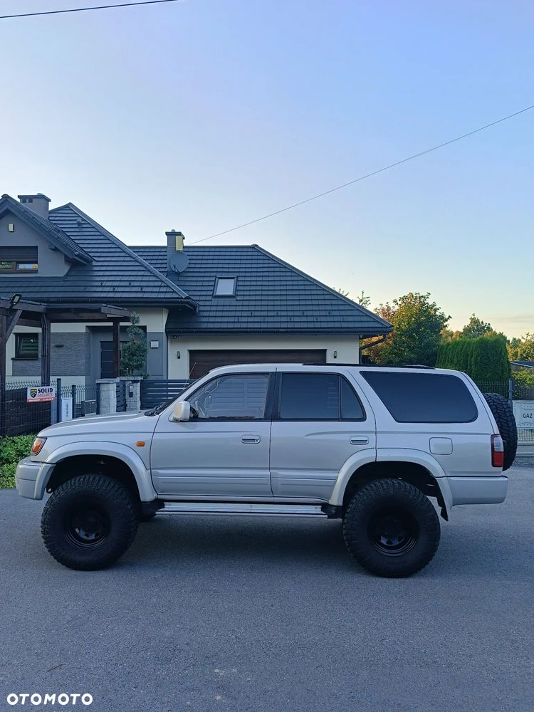 Toyota 4-Runner - 11