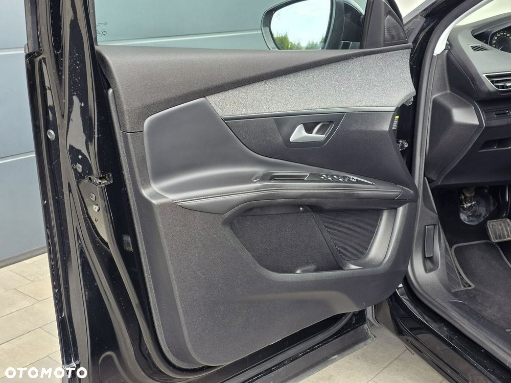 Peugeot 3008 1.6 THP Allure S&S EAT6 - 10
