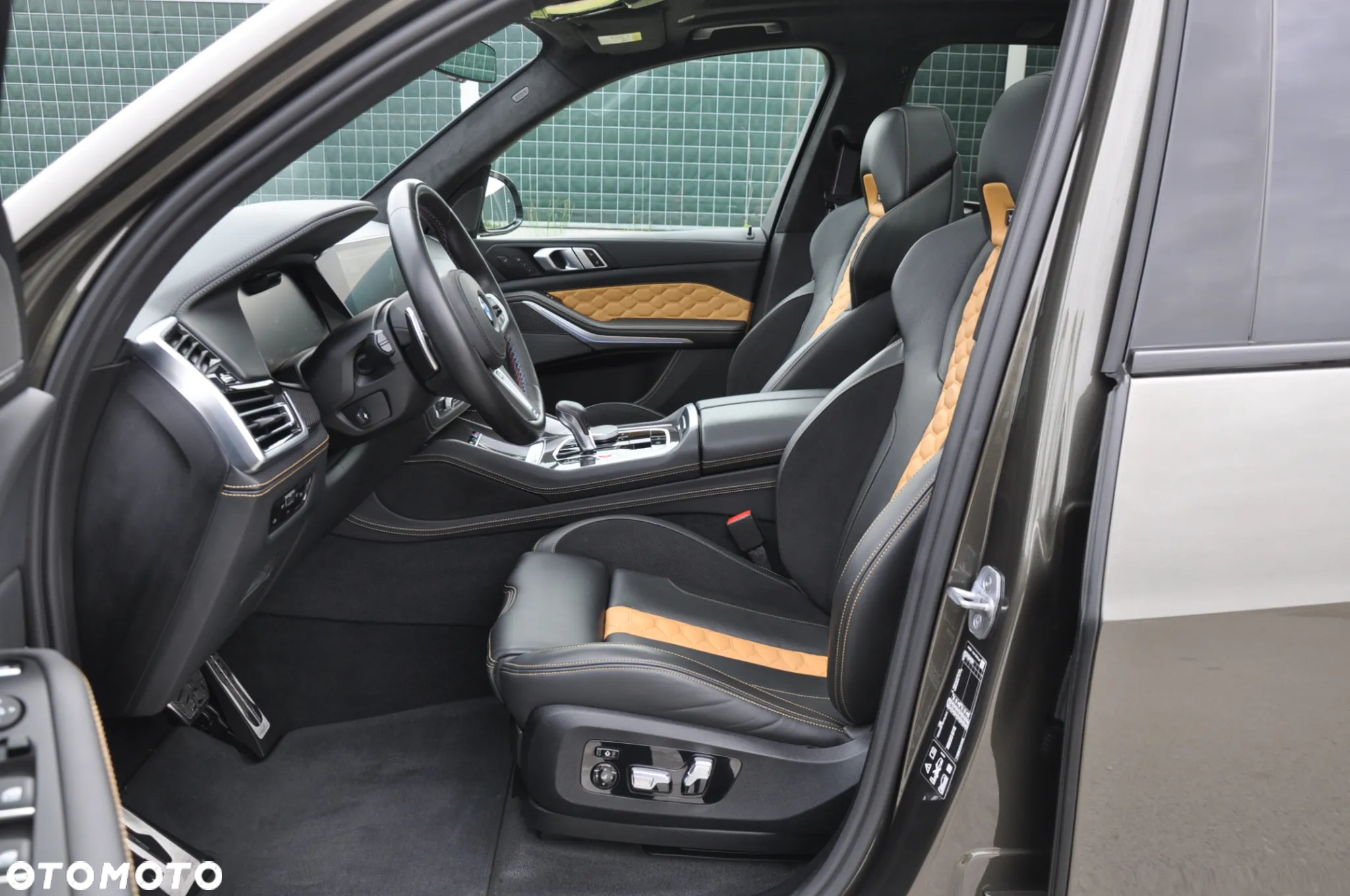 BMW X5 M Competition - 25