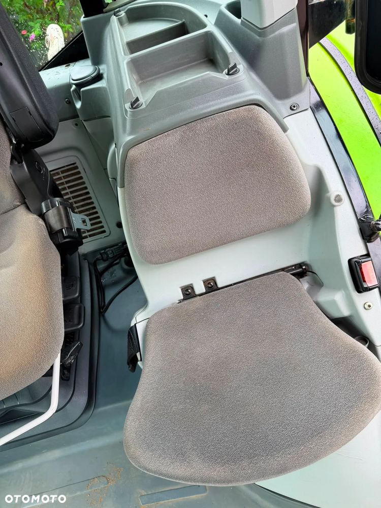 Claas Arion 430 - 25